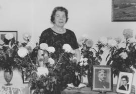 Theodóra Hallgrímsdóttir (1895-1992) Hvammi í Vatnsdal, sextug