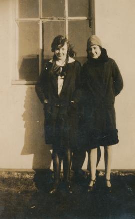 ók og Ragna Sigurlín Jónasdóttir Frímann (1911-1983)