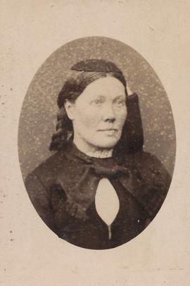 Anna Pétursdóttir (1842-1925) Móbergi