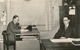 Jón Baldurs og Tómas R 1946.tif