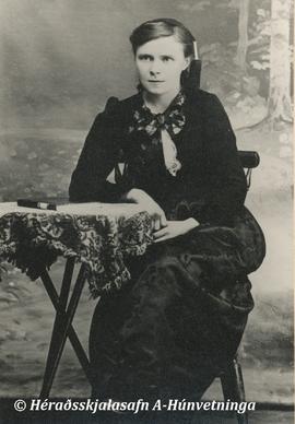 Guðný Ragnh Hjartardóttir (1885-1956)-Litla Enni k Jakobs