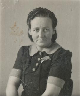 12263e-Arndís (Dúfa) Ágústsdóttir Baldurs (1899-1990) (2