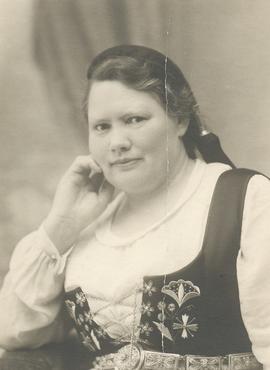Soffía Pétursdóttir Líndal (1901-1990)-Holtastöðum-sk kona 3241