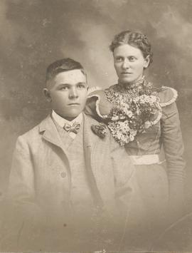 Daníel Hannes Teitsson (1877) og Rannveig Hannína Guðmundsdóttir (1874) Winnipeg