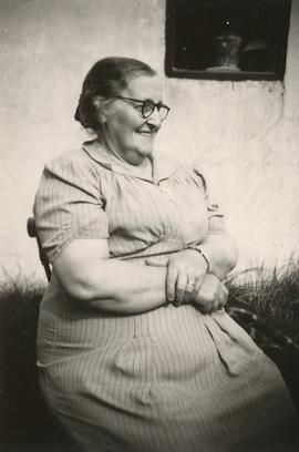 5672c-Dómhildur Jóhannsdóttir (1887-1967)-