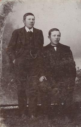 Björn Johnson (1872) og  Baldvin (1874-1931) vesturheimi Jónssynir frá Kötlustöðum í Vatnsdal