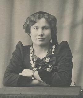 2230-Jónína Steinvör Sigurðardóttir Líndal (1888-1950) Lækjamóti Víðidal