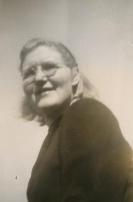 Helga Lovísa Jónsdóttir (1912-2000) frá Blöndudalshólum