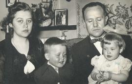 Kristín Tómasdóttir, Einar Kristjánsson og börn