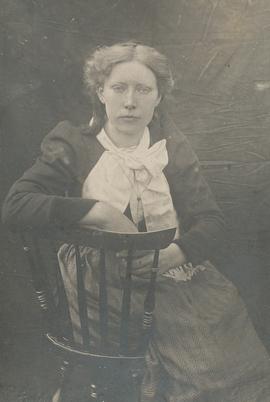2907-Hólmfríður Halldórsdóttir (1895-1942) vk Guðlaugsstöðum