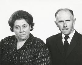 3824-Helga Stefánsdóttir (1912-1989)-Jón Þórarinsson (1911-1999)-Hjaltabakka