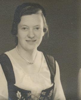 Gunnhildur Friðfinnsdóttir (1906-1954) Friðfinnshúsi Blö