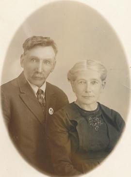 Jón Skúlason (1864-1937) og Guðrún Jónasdóttir (1864-1935) frá Stöpum. Landnámsmaður Fögruhlíð Ge...
