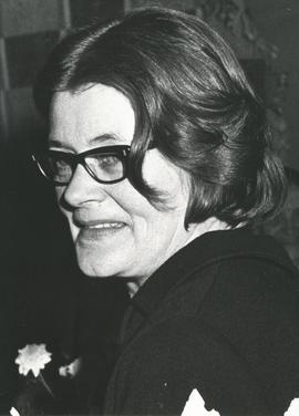 6373a-Magdalena Margrét Sæmundsen (1921-1998).