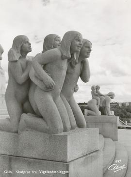 Vigelandsanlegget Noregi-skúlpturar-póstkort
