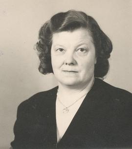 Fjóla Kristjánsdóttir (1918-2014) Torfustöðum
