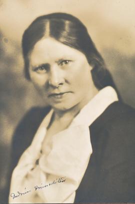 06868-Guðrún Grímsdóttir (1878-1932) Ytri-Völlum.tif
