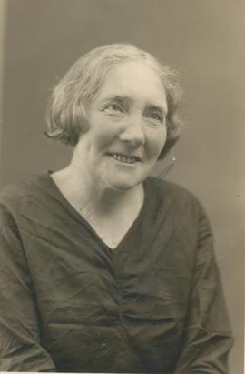 6731c-Þura Árnadóttir (1891-1963).