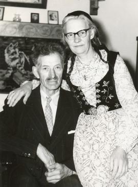 Magnús Björnsson (1889-1963) og Jóhanna Guðbjörg Albertsdóttir (1897-1996) Syðra-Hóli