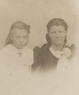 2969-Ingiríður Guðbjörg Jóhannesdóttir (1900-1999)-(Ingibjörg) Ingiríður Þorleifsdóttir (1875-196...