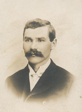 Hrólfur Jakobsson (1878-1910) skipsstj frá Illugastöðum á Vatnsnesi