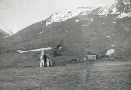 Holtastaðakirkja 1928 og Holtastaðir byggt 1914