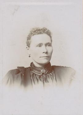 04871-Medónía Indriðadóttir (1861)-Salem Massachusett